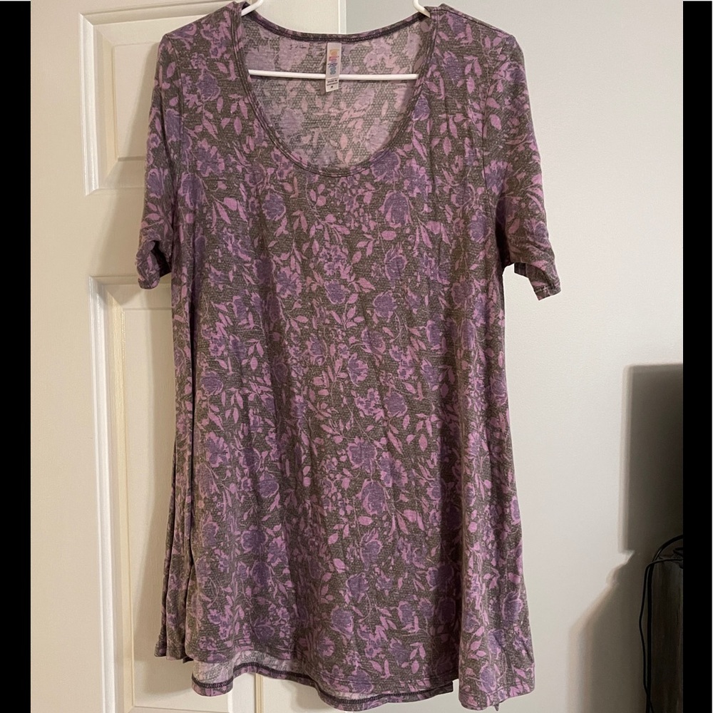 LuLaRoe Perfect T